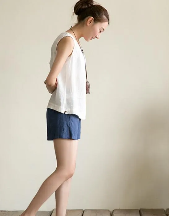 Simple Women linen Shorts Side Pockets